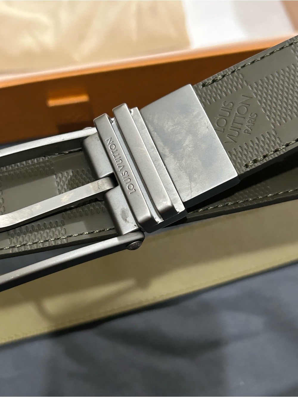 Louis Vuitton Men’s Olive Green Leather Belt with Brushed Silver Buckle